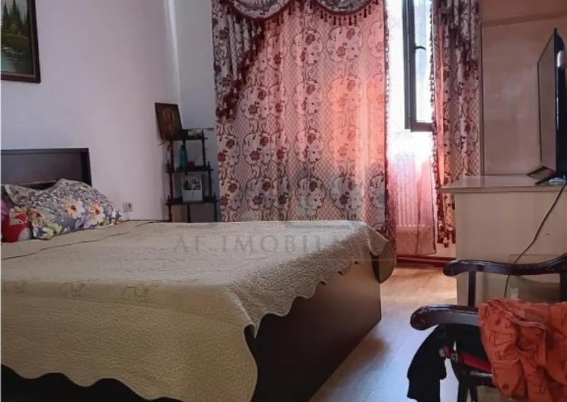 Ocazie Vila P E 193mp doua bai doua bucatarii doua living 6 - 4