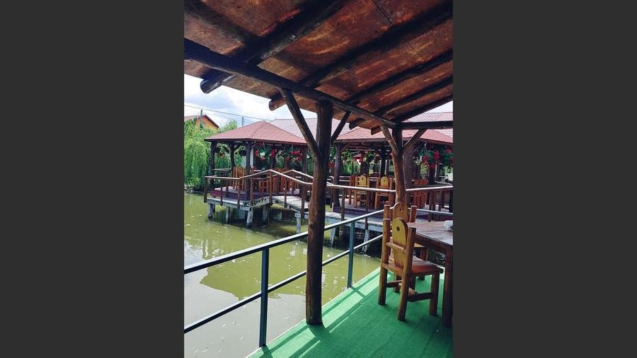 Pensiune cu lac privat și piscină – afacere la cheie în Neamț - 5