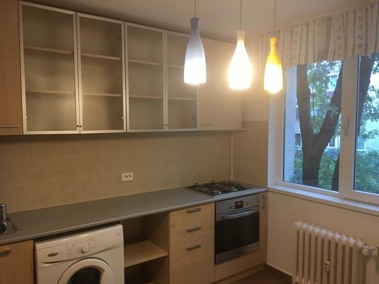 Titan-Basarabia 4 camere (la pret de 3 camere) - 3