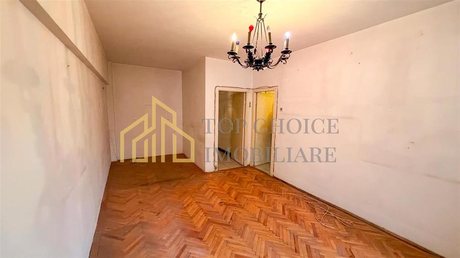 GARSONIERA SPATIOASA CU PARCARE SI BOXA - STEFAN CEL MARE - PARTER INALT - BLOC - 2