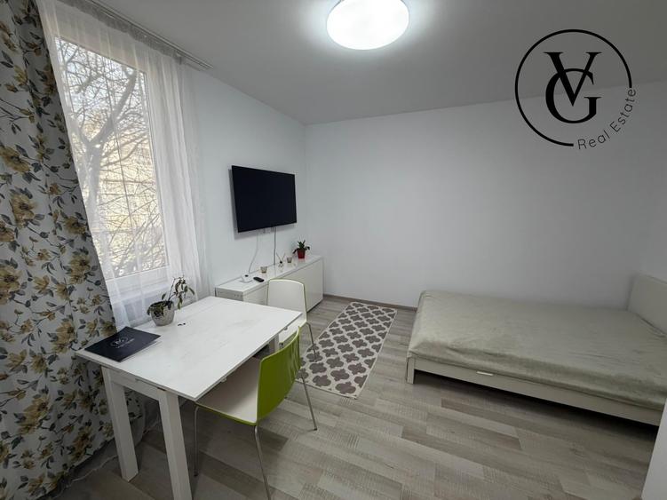 Garsoniera in Primaverii langa Jean Monnet - 1