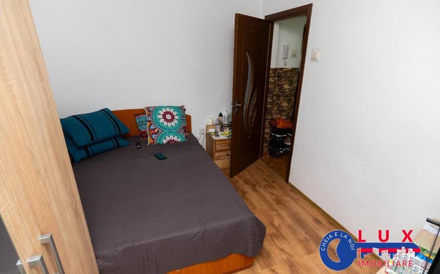 ID 3608 Apartament 3 camere de vanzare *Str. I.L.Caragiale - 8