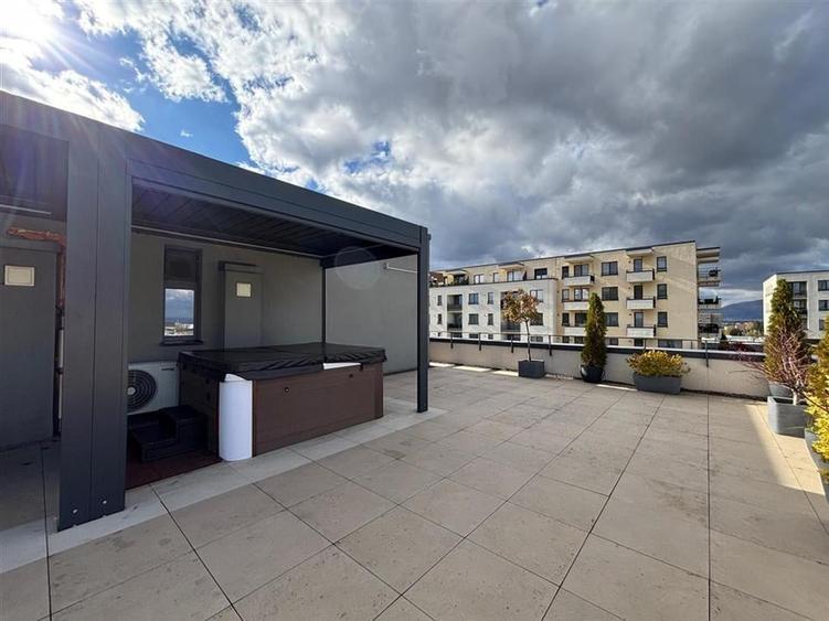 Penthouse Exclusivist Kasper Tractorul - 14