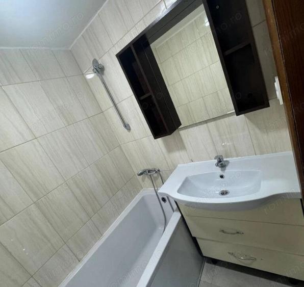 Se ofera spre inchiriere apartament cu 2 camere, in zona Dristor - 4