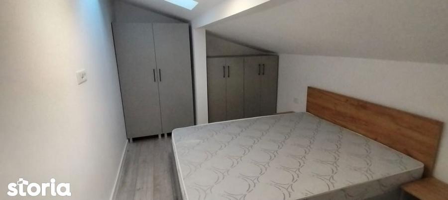 BLOC CU LIFT, MANSARDA DE INCHIRIAT, PARCARE INCLUSA - 9