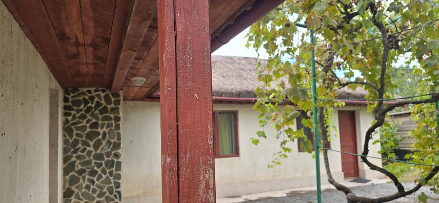 Exclusivitate-Vadu, zona centrala, casa 75mp, teren 1917 mp/31ml deschidere - 16