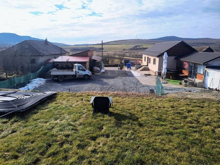 OCAZIE Vand Casa cu teren 1800mp - 2