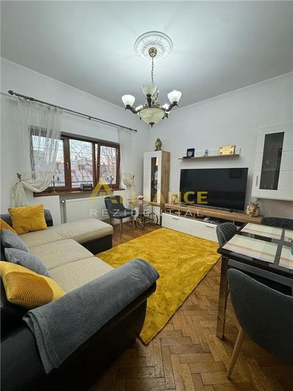 2 camere decomandat - pozitie excelenta -> Zona Unirii, Metrou Piata Unirii - 1