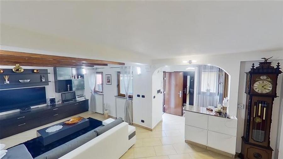 TUR 3D! Refugiu rafinat in Schei, Casa cu 3 camere amenajata cu stil, Brasov - 2