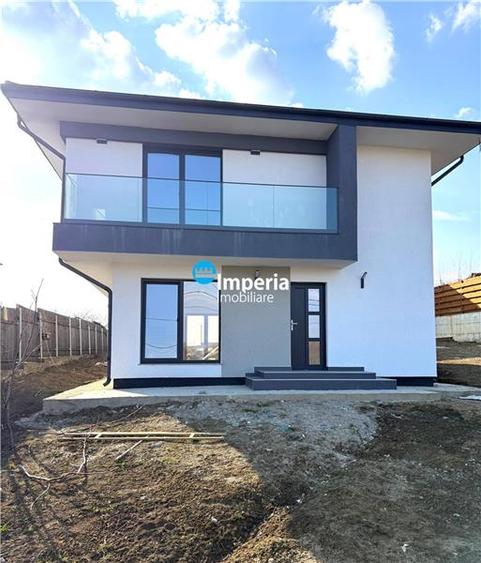 Vila moderna de vanzare – Hlincea, zona Stejar (str. Cortez)Vila dispune de 4 ca - 1