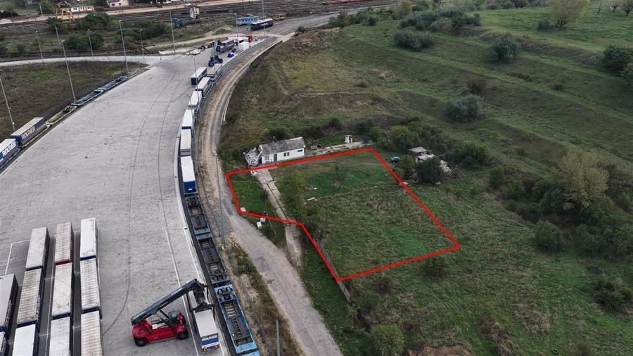 RECO Teren intravilan in Oradea zona industriala vest 2141 mp - 5