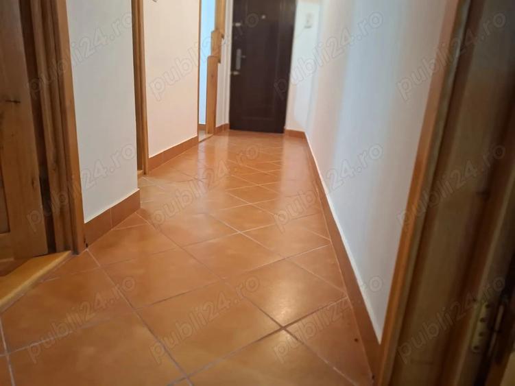 Ap nou renovat 2 cam etaj 1 spatios Podgoria total decomandat - 8