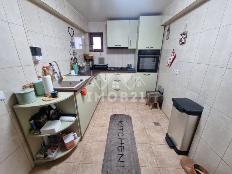 Vanzare Casa-vila 7 camere si teren 1250mp in Puchenii Mosneni-Prahova - 6
