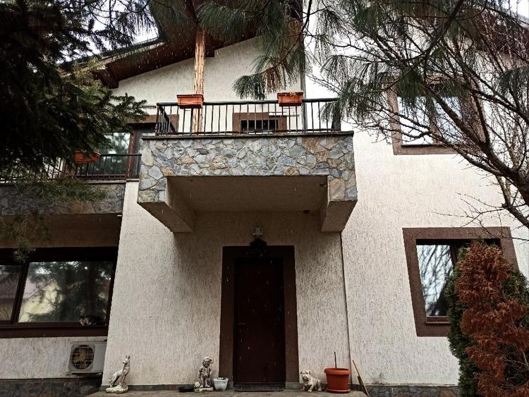 De vânzare casa in zona liniștită  - 14