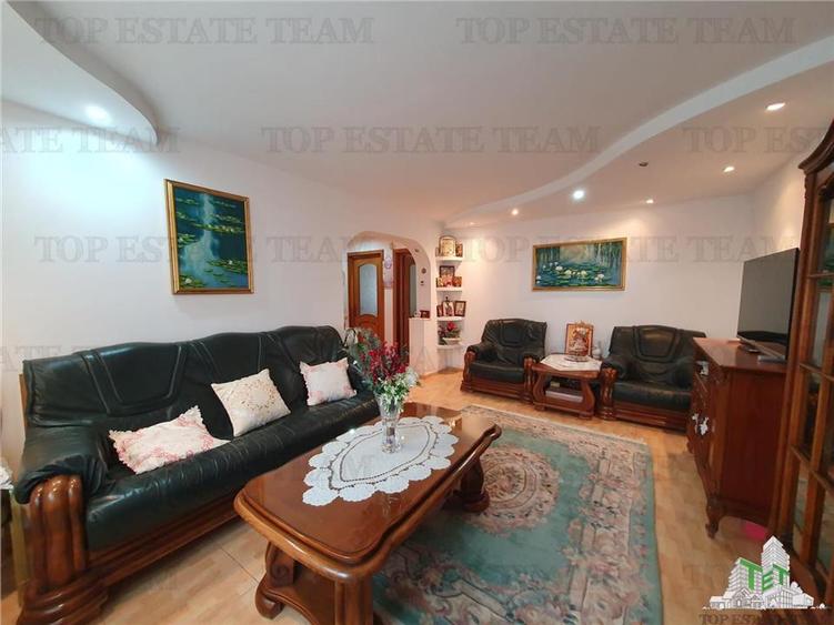 Casa cocheta cu farmec aparte in zona Coiciu - eleganta confort si intimitate - 2