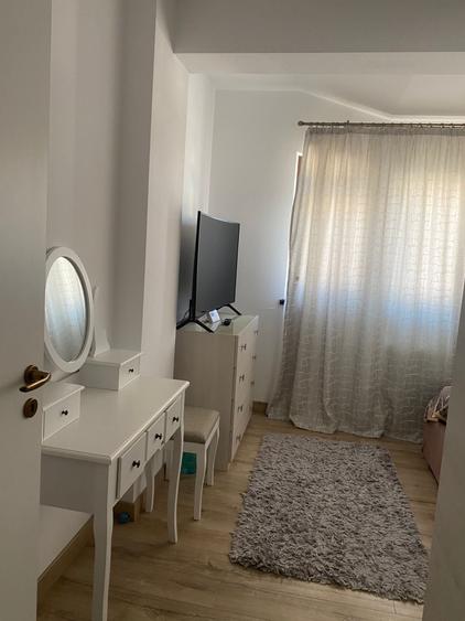 Apartament 3 camere, DECOMANDAT, zona Valea Adanca - 2