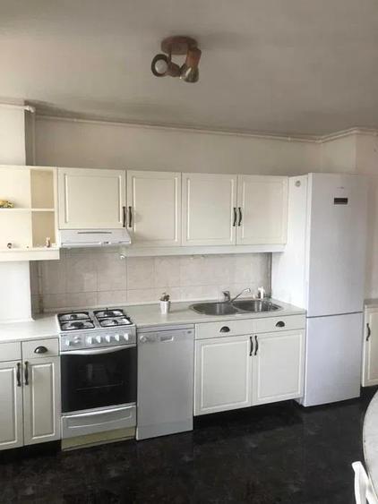 Apartament 3 camere zona Aula Universitatii - 4