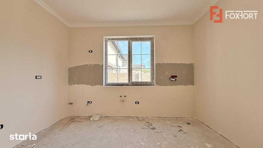 Duplex cu 4 camere de vanzare in localitatea Mosnita Veche - 1