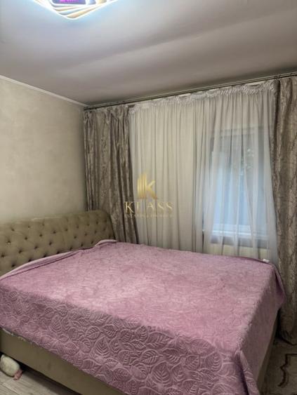 Casa de vanzare  cu 4 camere  in Pipera - 2