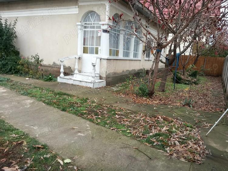 Casa de vanzare cu teren extravilan - 3