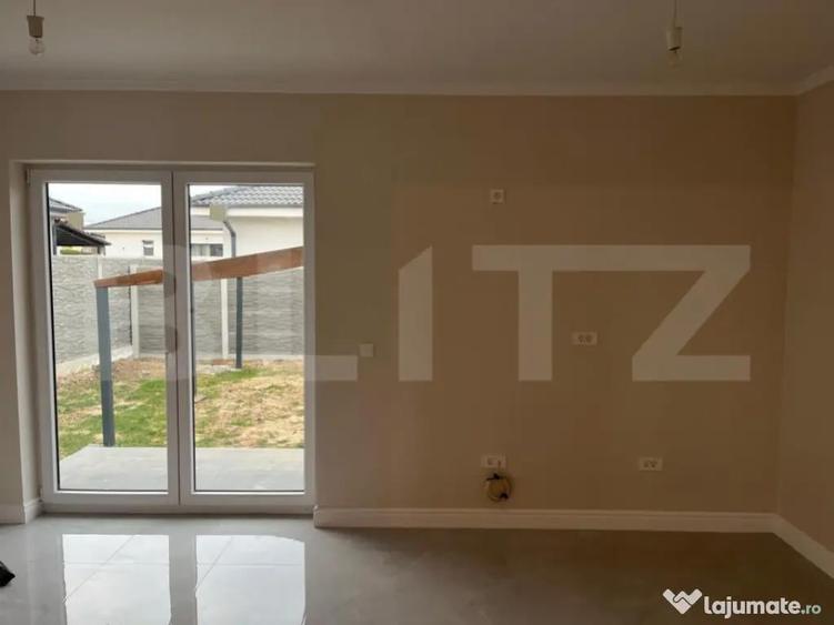 Casa individuala Oradea, zona linistita, cu gard imprejmuire - 1