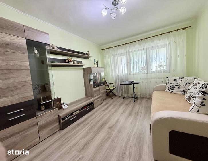 2 camere Renovat Mobilat Etaj 3/4 - 2