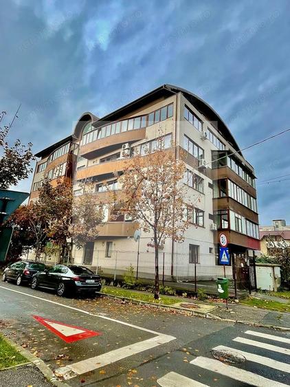 Penthouse 3 camere Straulesti | 175 mp utili | 4 parcari I COM 0% - 1