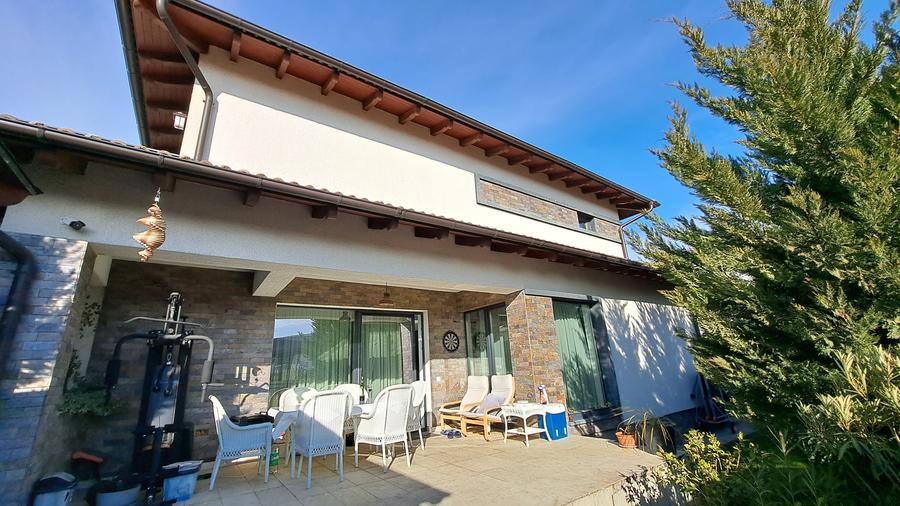 VILA INDIVIDUALA LUX - 47