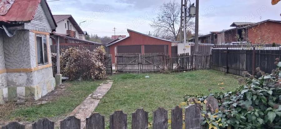 Teren intravilan + casa batraneasca , de vanzare in zona Tintea - 2