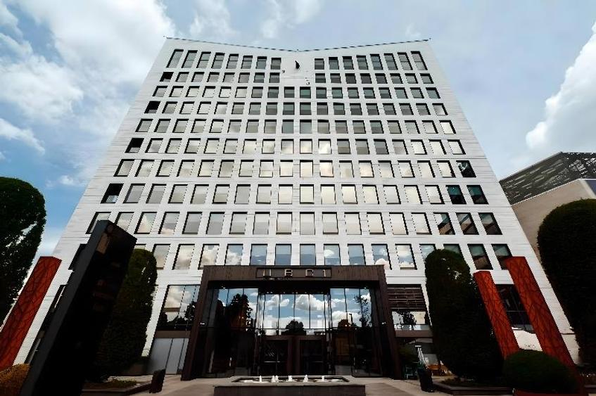 United Business Center 1, Central, 200 - 2500 mp  0% comision! - 5