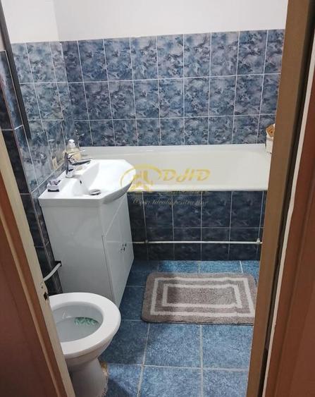 Apartament 2 camere decomandat in Podul de Fier - 1