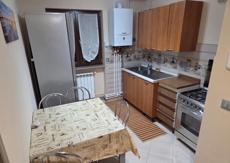 Inchiriez apartament cu 2 camere in Deva, ultracentral, Piata, et 2 - 2