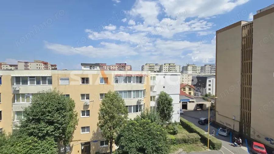 Garsoniera zona Astra