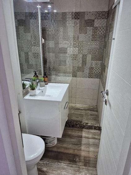 Apartament de vanzare - 1