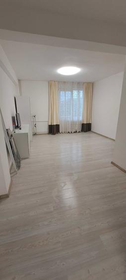 GARSONIERA DE VANZARE - 7