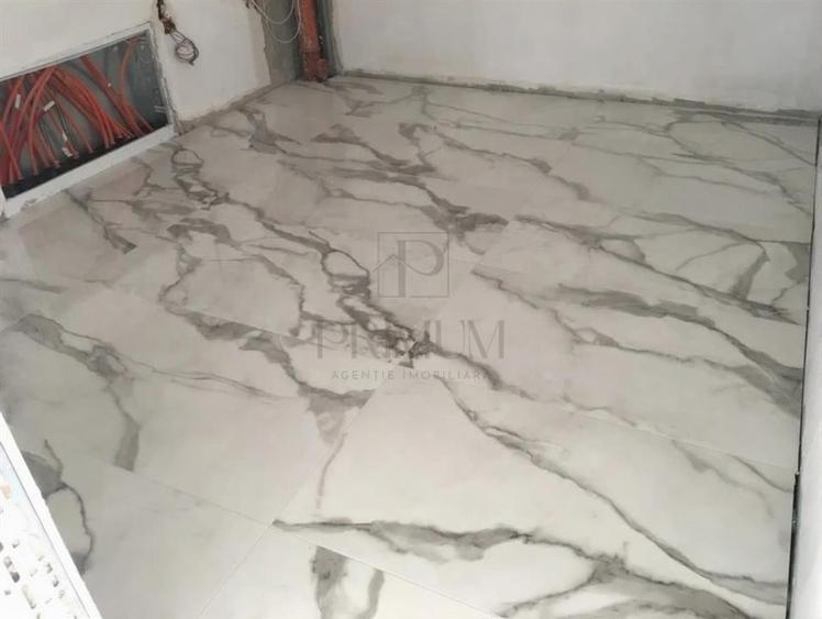 GIROC - 3 CAM - DECOMANDAT - 2 BAI - TERASA 30MP - LOC PARCARE - BLOC NOU - 2