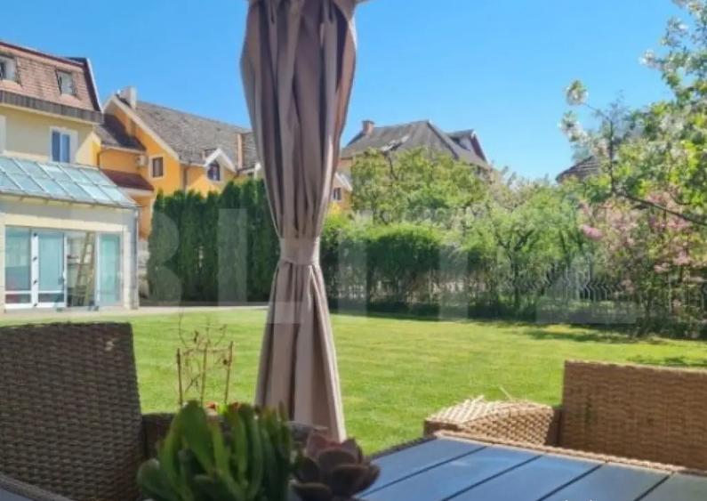 Casa la Platoul Cornesti cu 12 camere cu Piscina Interioara - 2