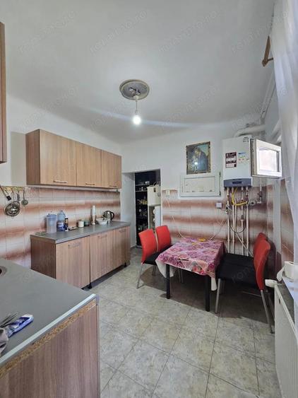 Inchiriere Garsoniera in zona Parcul Carol Cutitul de Argint - 6