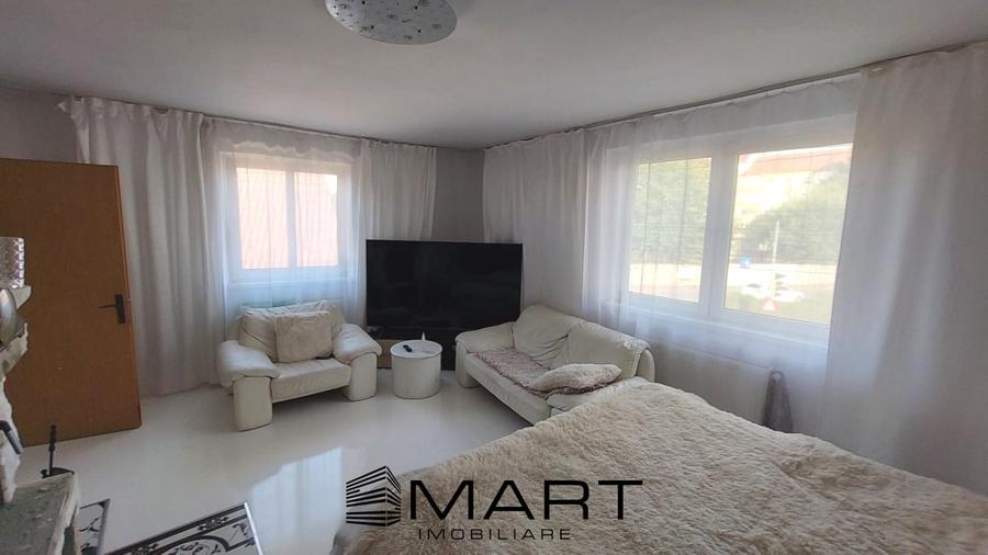 Casa spatioasa si curte zona Terezian - 4