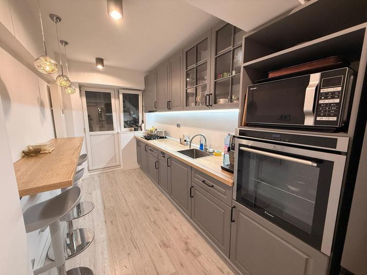 5 camere Dorobanti ASE | Garaj 14.56 mp | Bloc 1982 - 1