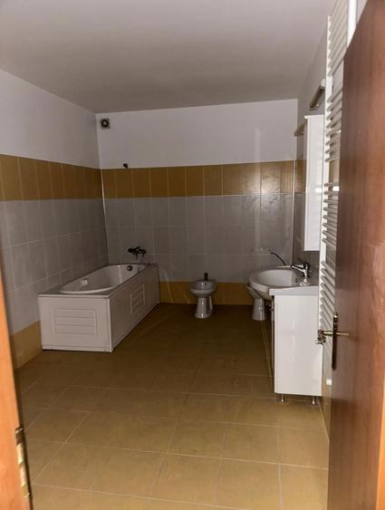 Proprietar Vand casa boiereasca teren 1800 mp - 6