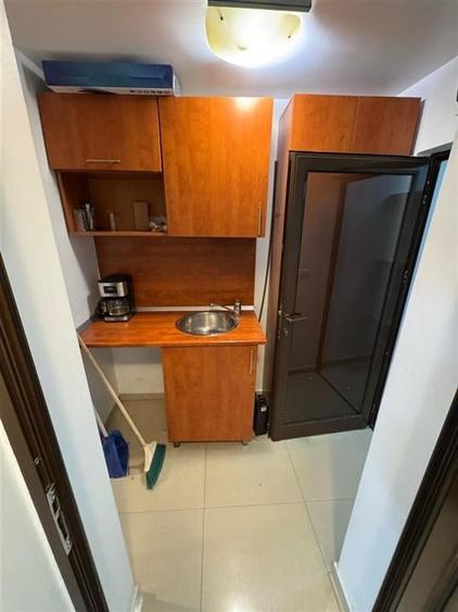 Spatiu comercial 100 mp, stradal, renovat, Bld. Unirii - 10