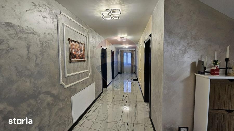 Casa / Vila de lux, Moara Nica, Suceava - 1