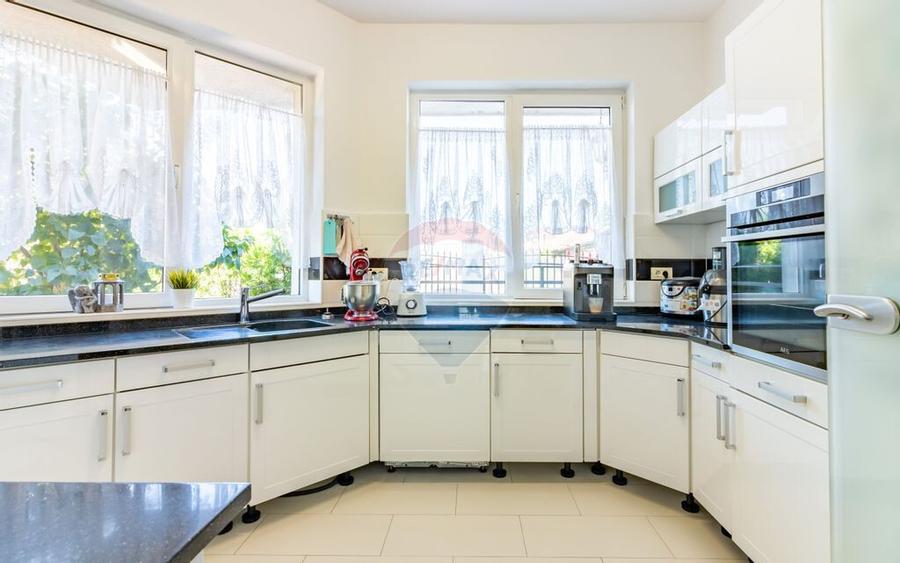 Casa spa?ioasa langa Bucure?ti mobilata, utila... - 13