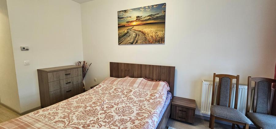 Apartament de vanzare cu 3 camere zona Tractorul bloc nou - 9