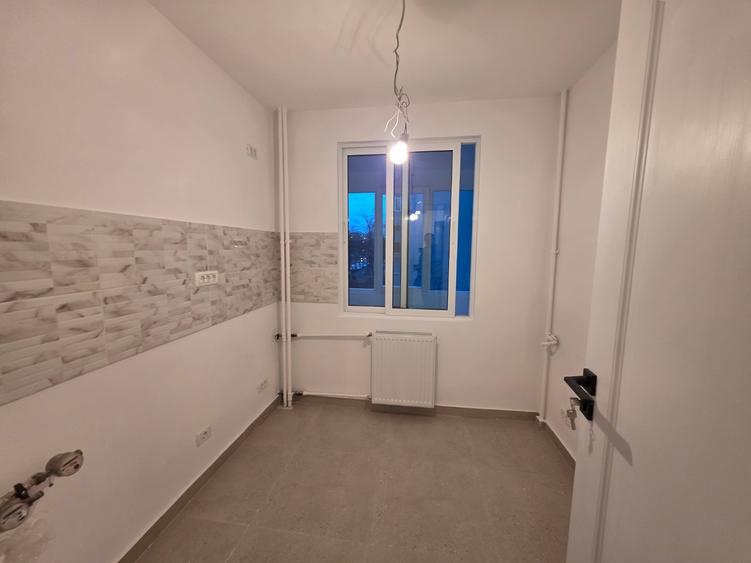 Trapezului, chiar la metrou 1 Decembrie 1918, renovat complet, geam baie - 6