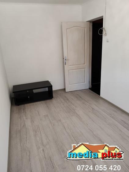 De vânzare – apartament 3 camere, Mazepa I, etaj 1 - 6
