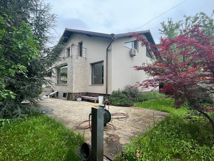 VANZARE CASA VILA - 11