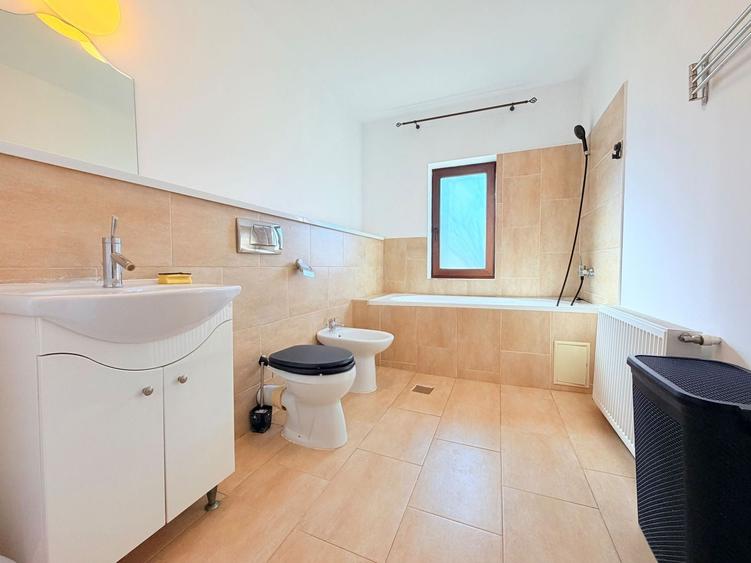 Duplex luminos si spațios, cu garaj, in zona Mehala - Ronat - 24