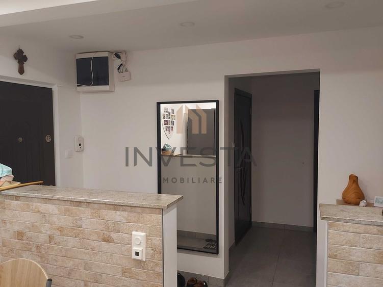 Apartament cu 3 camere decomandat, mobilat în Zorilor